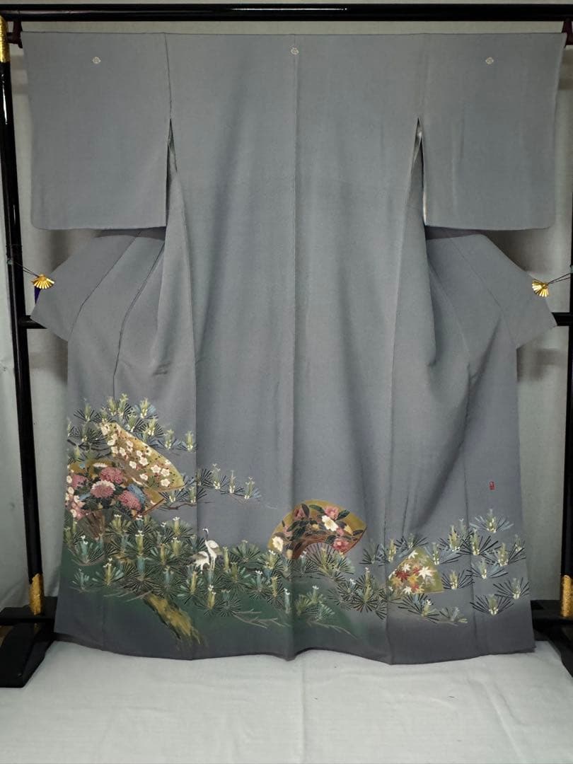 [美品] 三つ紋　色留袖　正絹　灰色　梅　松　略礼装　結婚式　卒業式　高身長