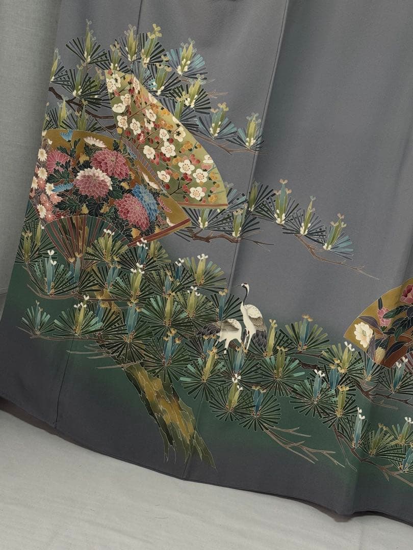 [美品] 三つ紋　色留袖　正絹　灰色　梅　松　略礼装　結婚式　卒業式　高身長