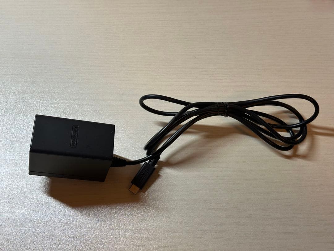 【美品】switch lite 本体-ピンク