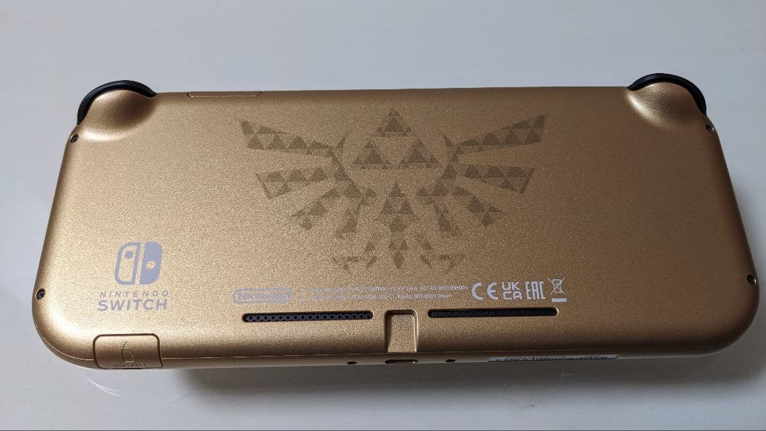 Switch Lite Hyrule Editionスイッチライト本体ハイラル