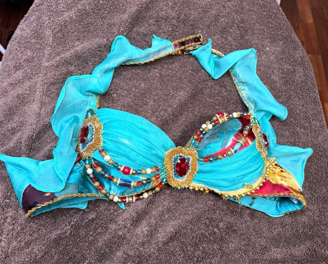 ベリーダンスお衣装　ベラやエマーンザキお好きな方に