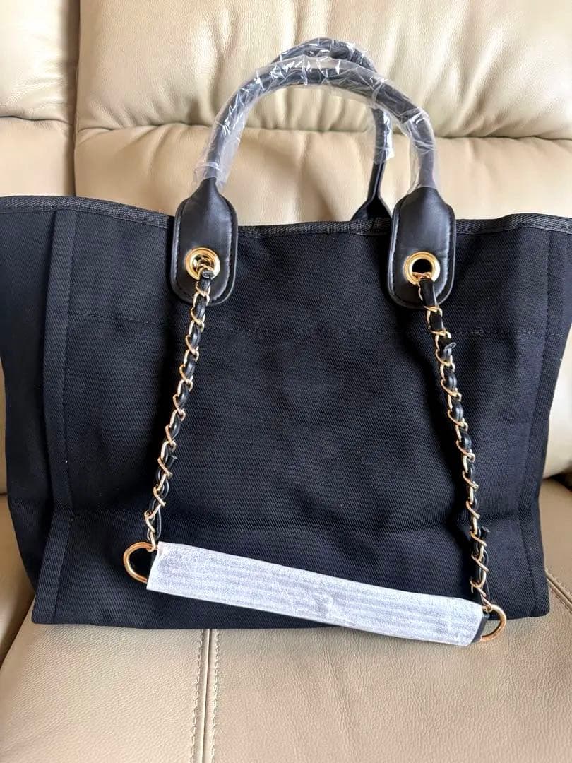 CHANEL ブラックトートバッグノベルティ