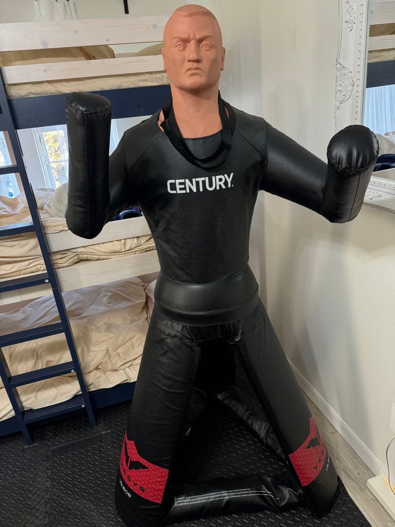 人型サンドバッグ　CENTURY