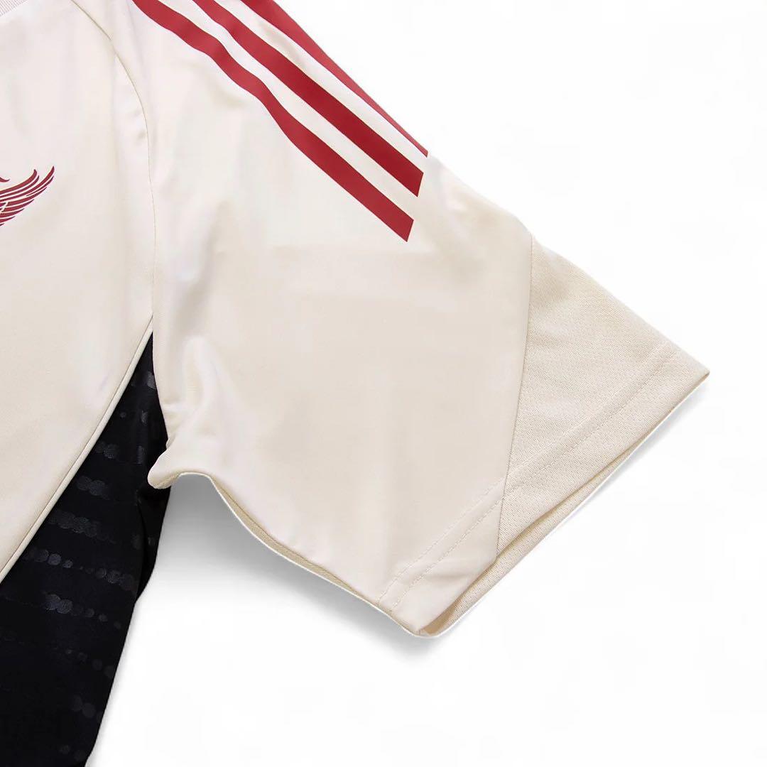 リバプール 25/26 トレーニング ジャージー サイズXL