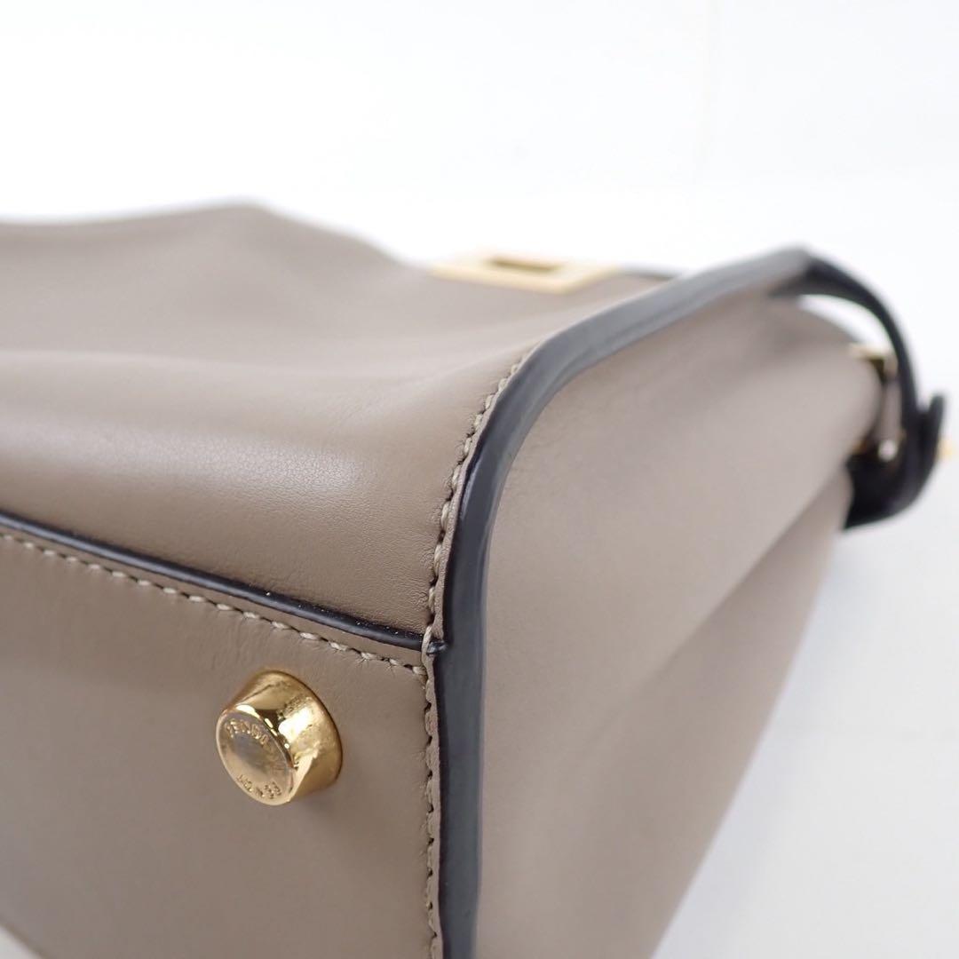 専用　フェンディ エッセンシャリー ピーカブー 2WAY ショルダーバッグ