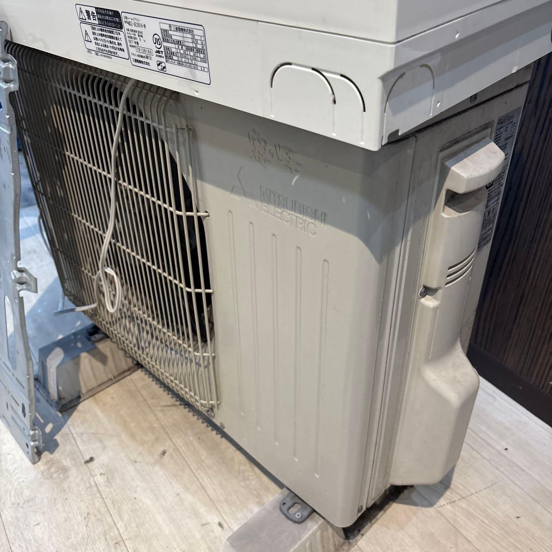 三菱エアコン MSZ-GE2816-W 2017年製　霧ヶ峰