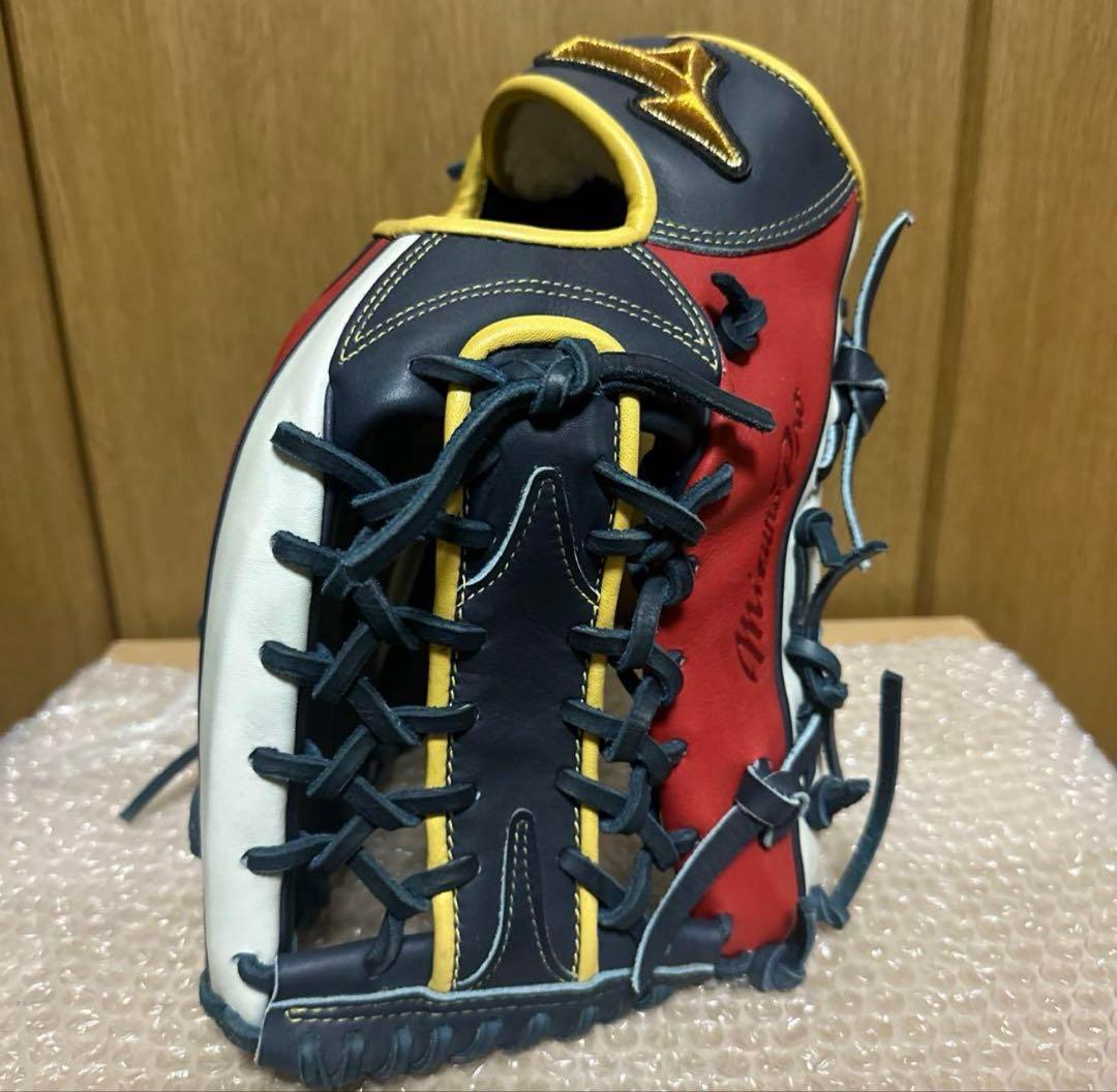 軟式レザーグローブ 多色デザイン