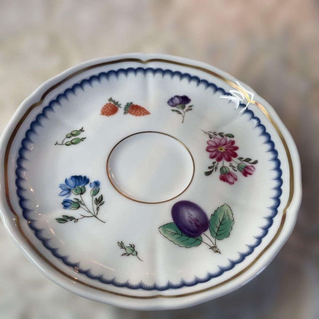 ジノリ フルーツ装飾の陶磁器ティーセット他二点