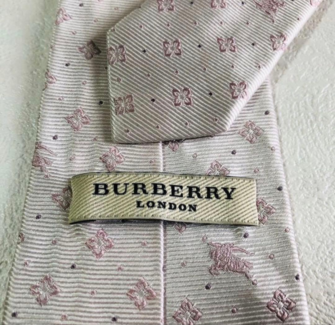 【新品未使用品】BURBERRY バーバリー ネクタイ ホースマーク　公