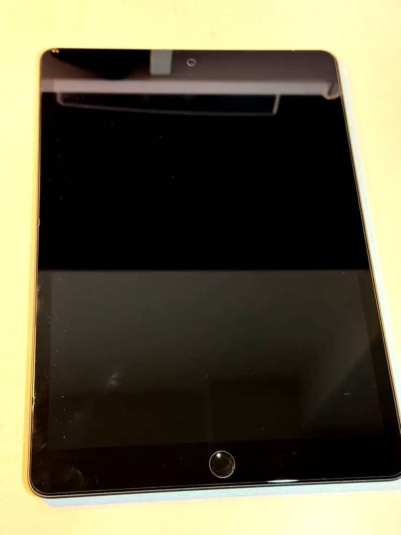 【公式購入/極美品】iPad第9世代 64GB スペースグレイ 付属品完全未使用