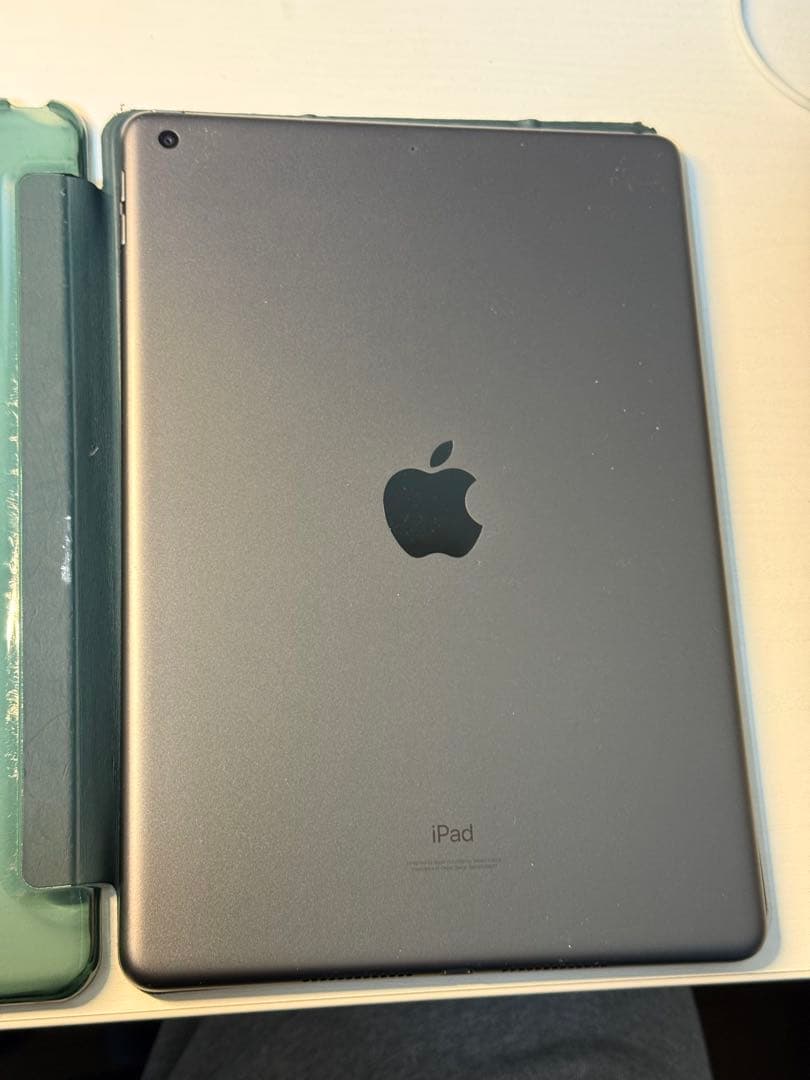 【公式購入/極美品】iPad第9世代 64GB スペースグレイ 付属品完全未使用