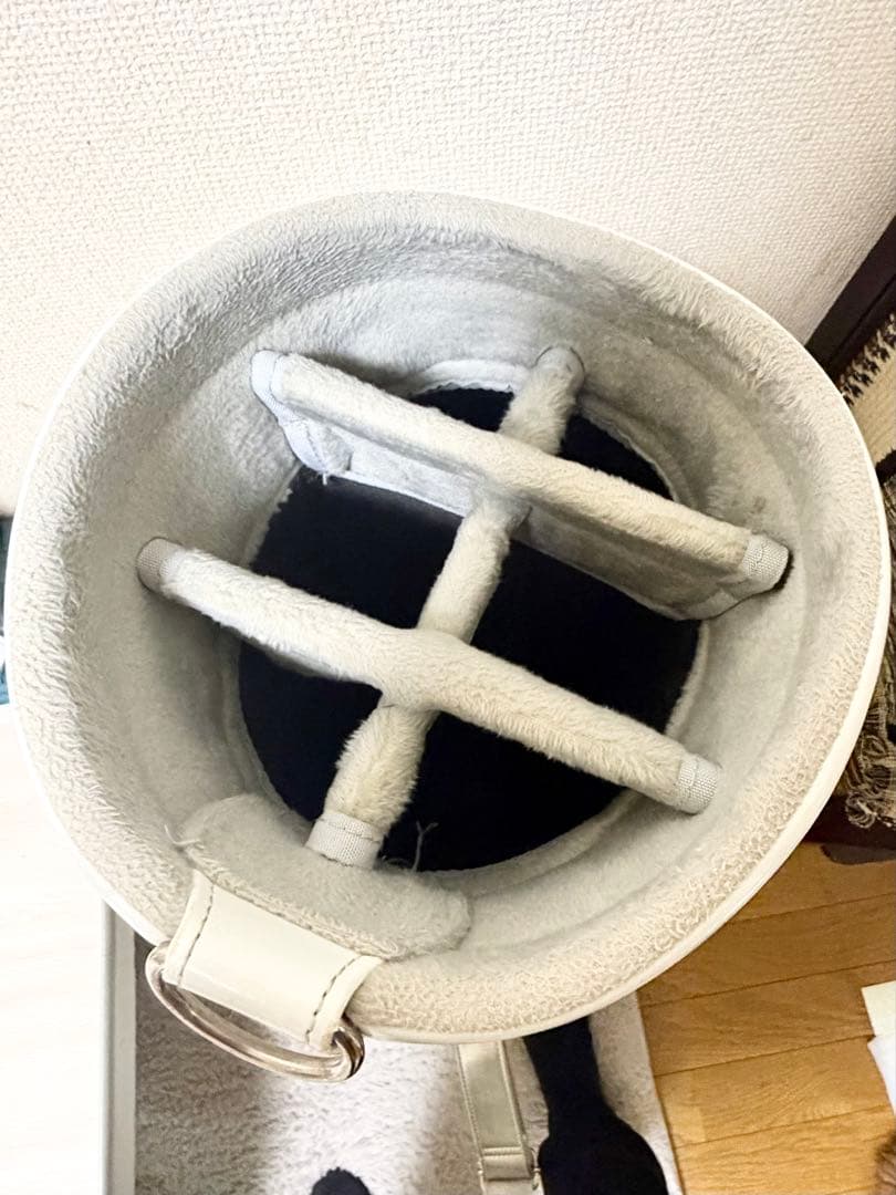 ウィンウィンレディースキャディバック未使用フード付き