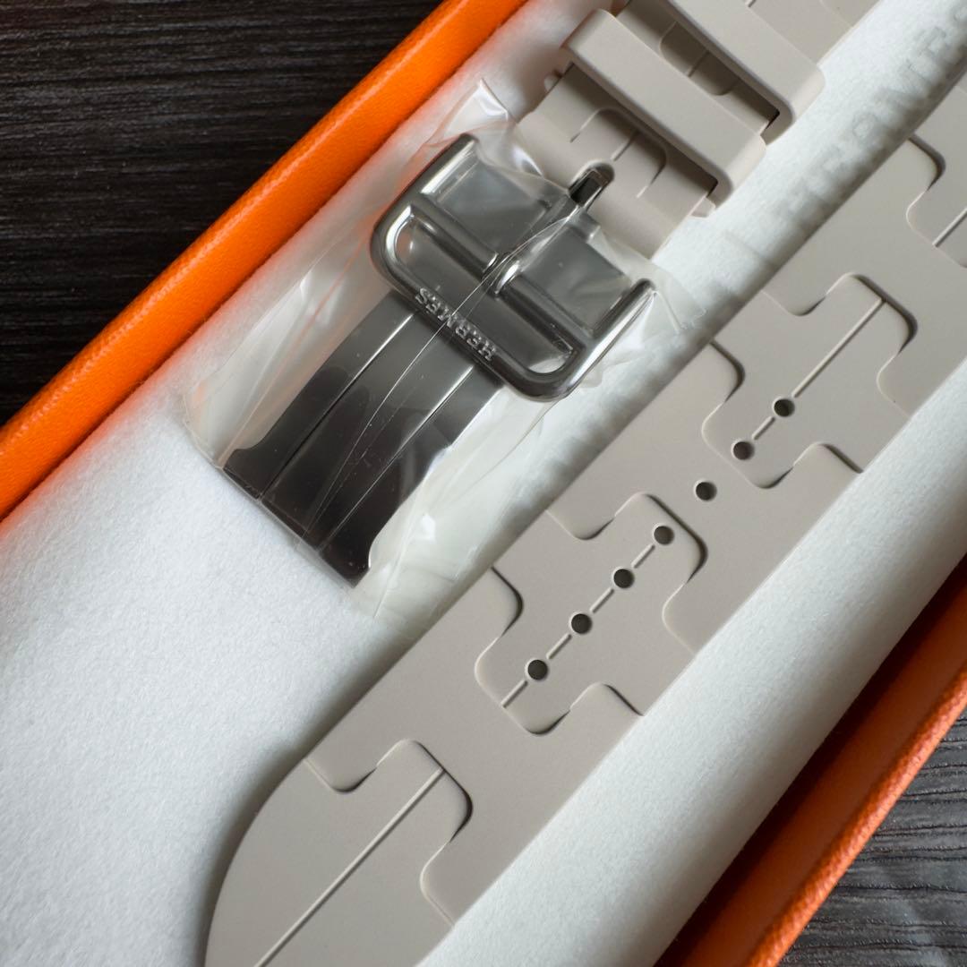 2700 未使用　プレミア　Apple Watch エルメス　ベトン　白　キリム