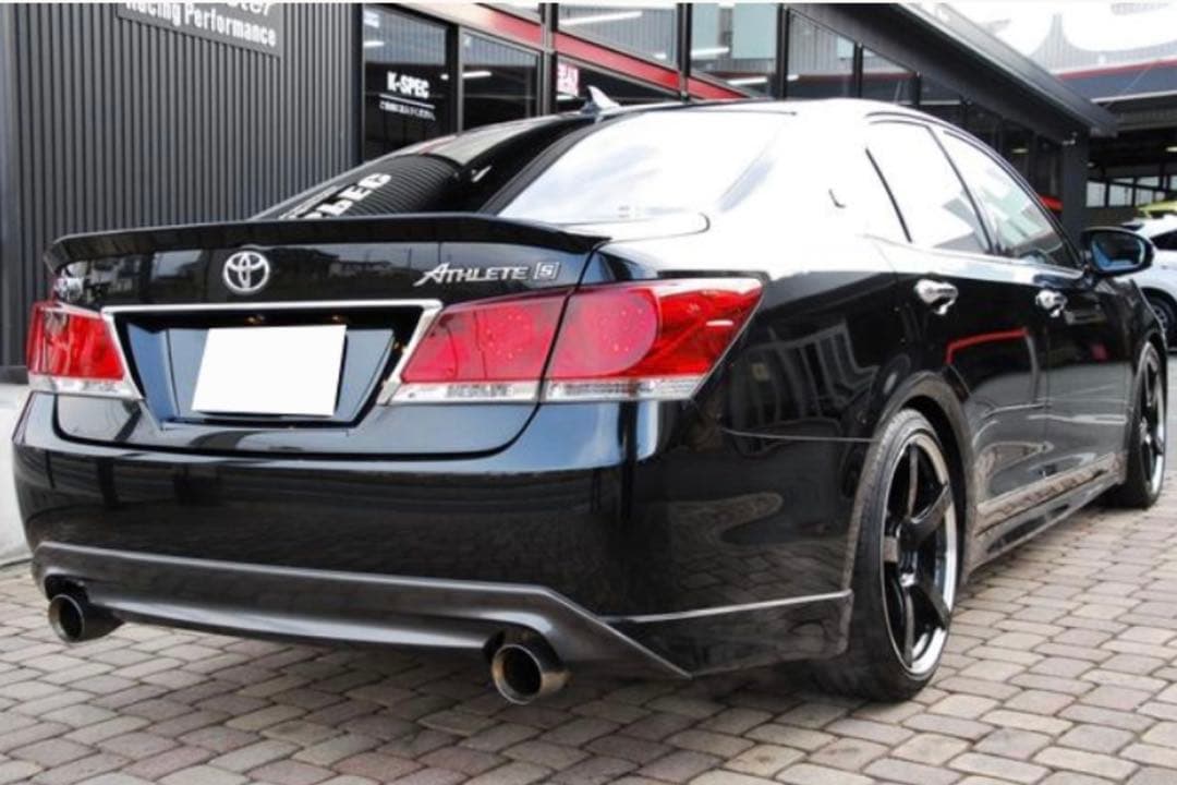 21クラウン アンダースポイラー 10日まで限定価格‼️