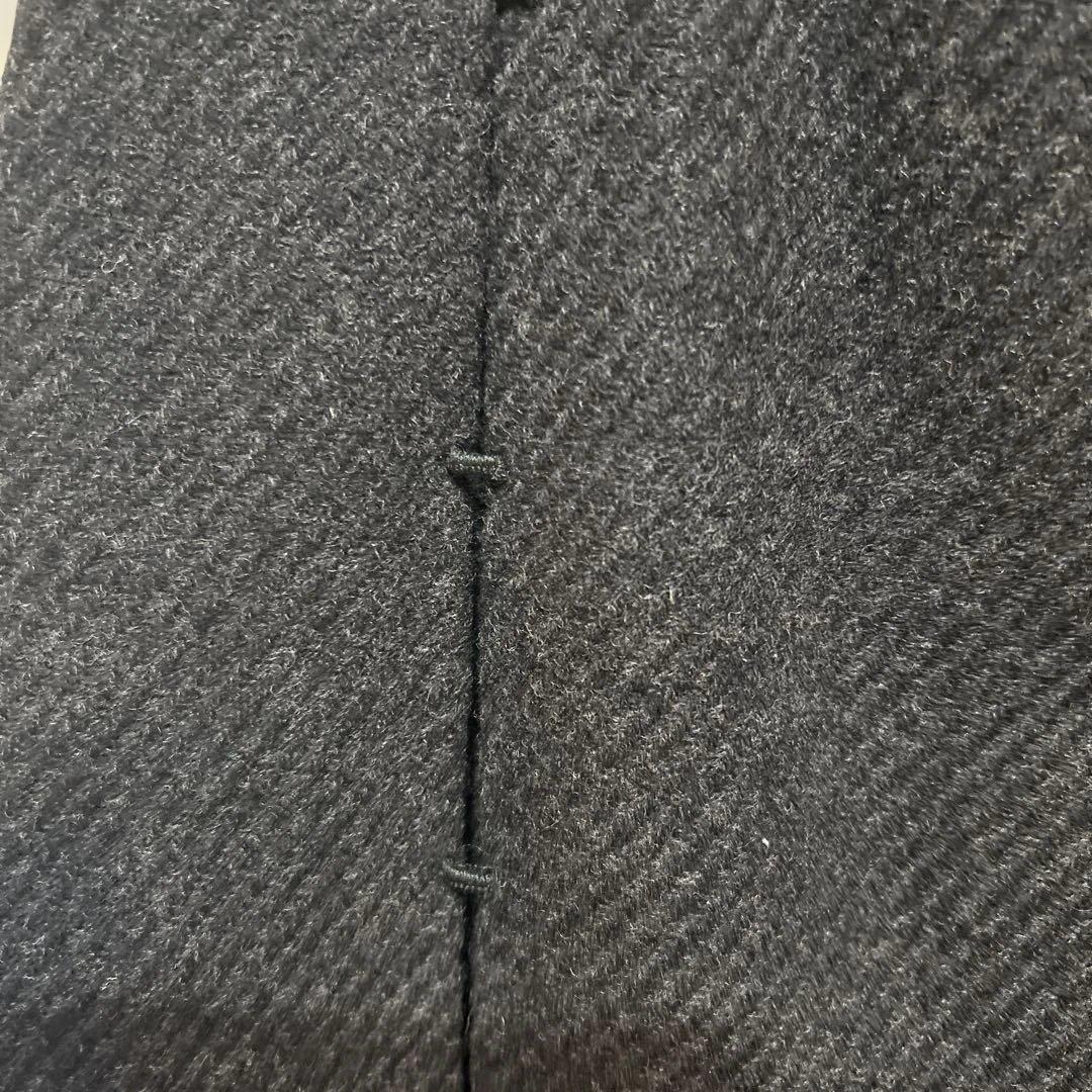 プラダ　ダークグレー ひざ下スカート