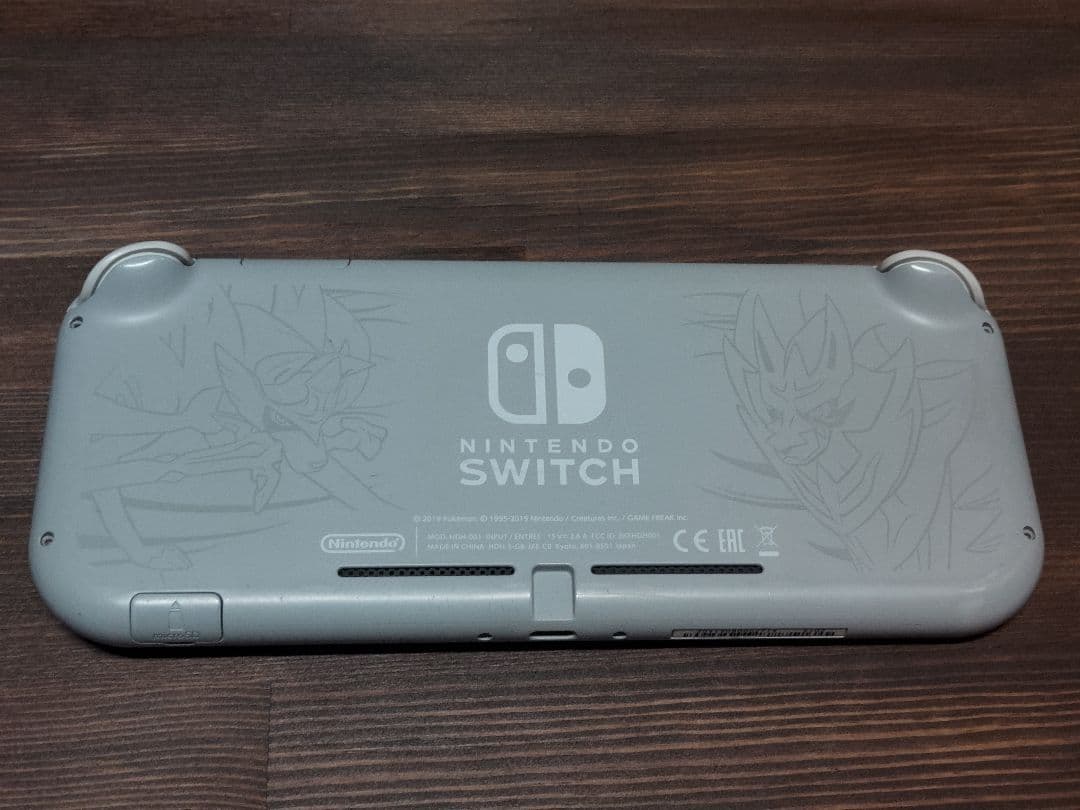 任天堂Switch light スイッチ ライト ポケモン柄