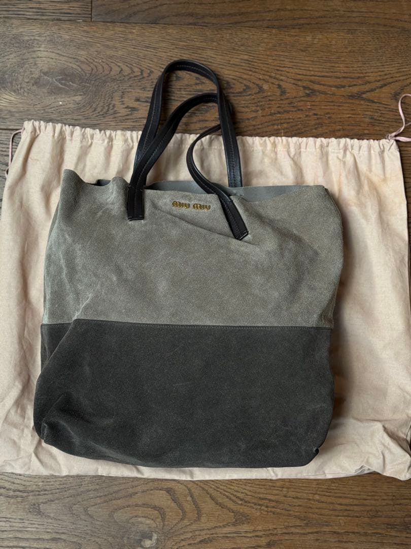 miumiu スエード トートバッグ グレー/ブラック