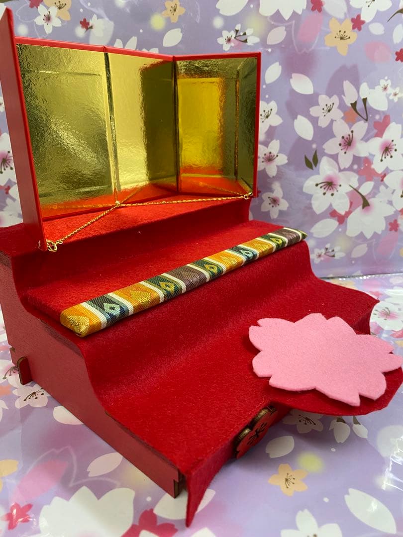 ちりめん細工　つまみ細工　うさぎ雛壇飾り　No.636 ハンドメイド