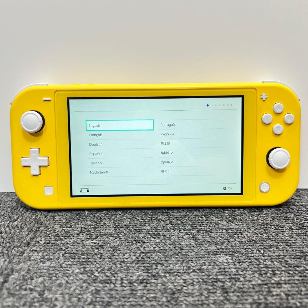ひ*ん様 スイッチライト SwitchLite イエロー 本体 2020年製 完