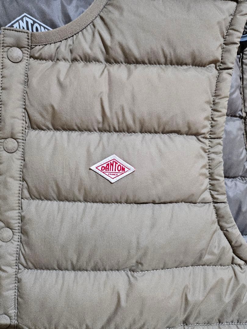 EgaoDANTON ベージュ ダウンベスト