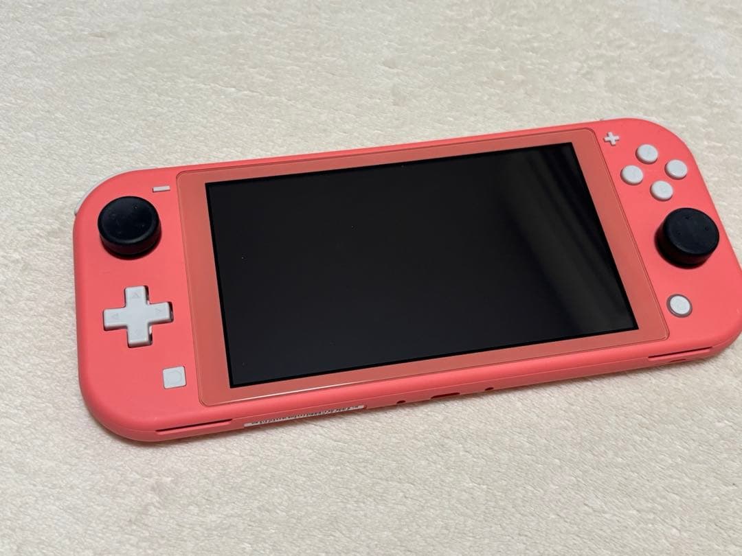 【箱・保護ケース付】Nintendo Switch Lite コーラル本体