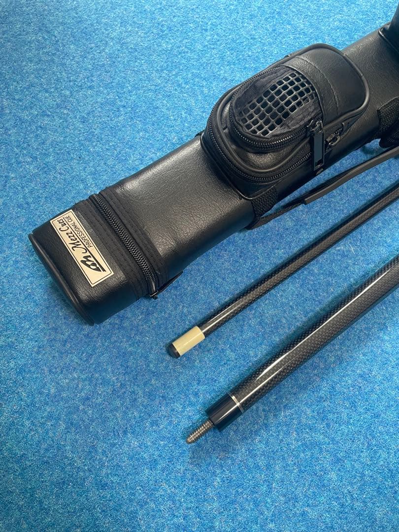 Cuetec cue と Mezz 2×3 キュー ケース
