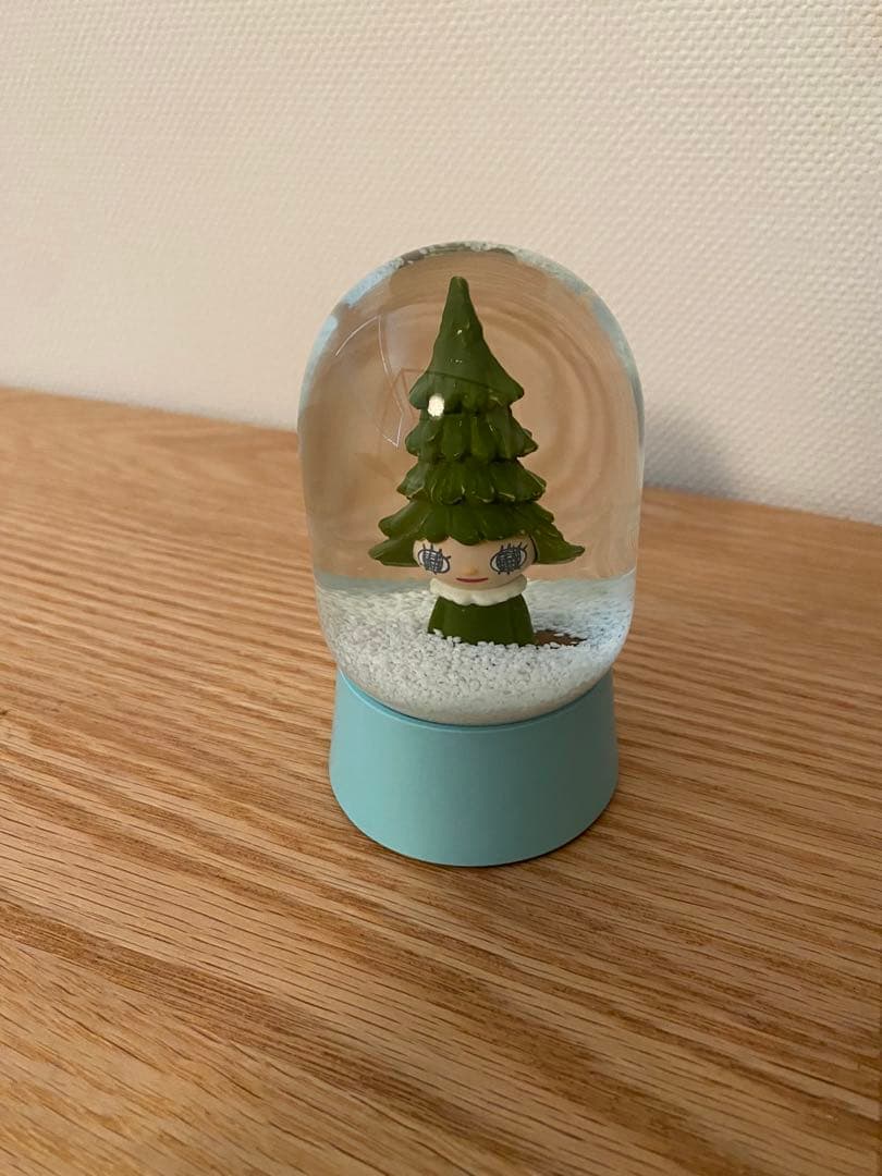 森の子　スノードーム
