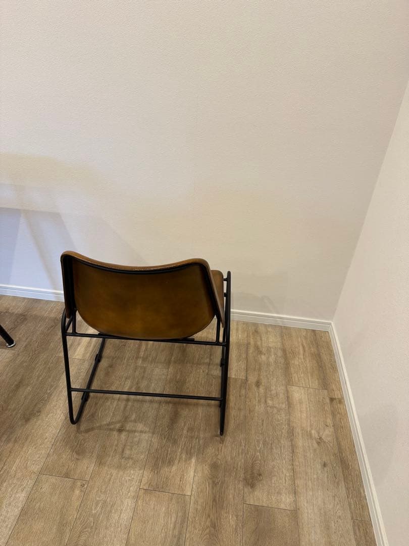 モモナチュラル　ダイニングチェア　ブラウン