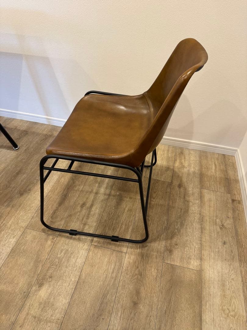 モモナチュラル　ダイニングチェア　ブラウン