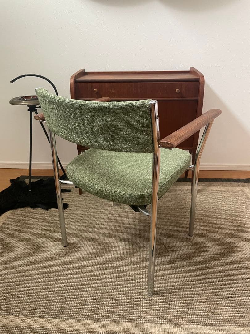 アンティークポストモダンAntocks Lairn アームチェア