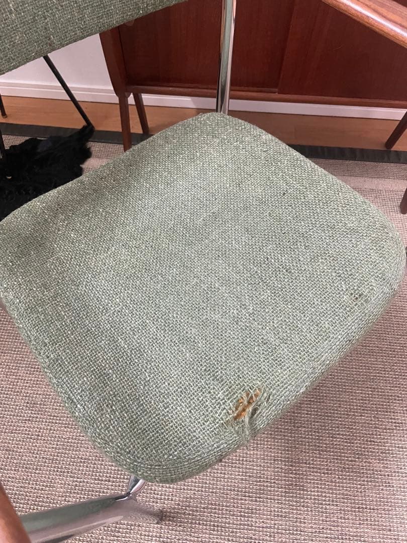 アンティークポストモダンAntocks Lairn アームチェア