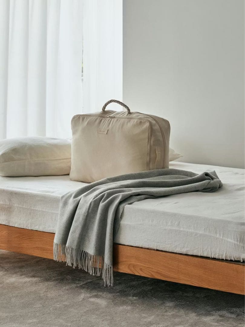 新品未使用　BAKUNE プレミアム 掛け布団 ウォーム ネイビー