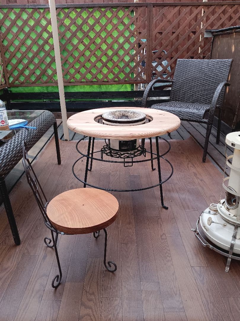 バーベキュー台テーブル　七輪テーブル　ストーブテーブル