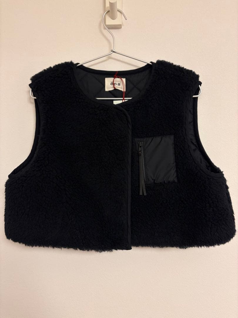 ジャケット・アウター epa reversible short vest