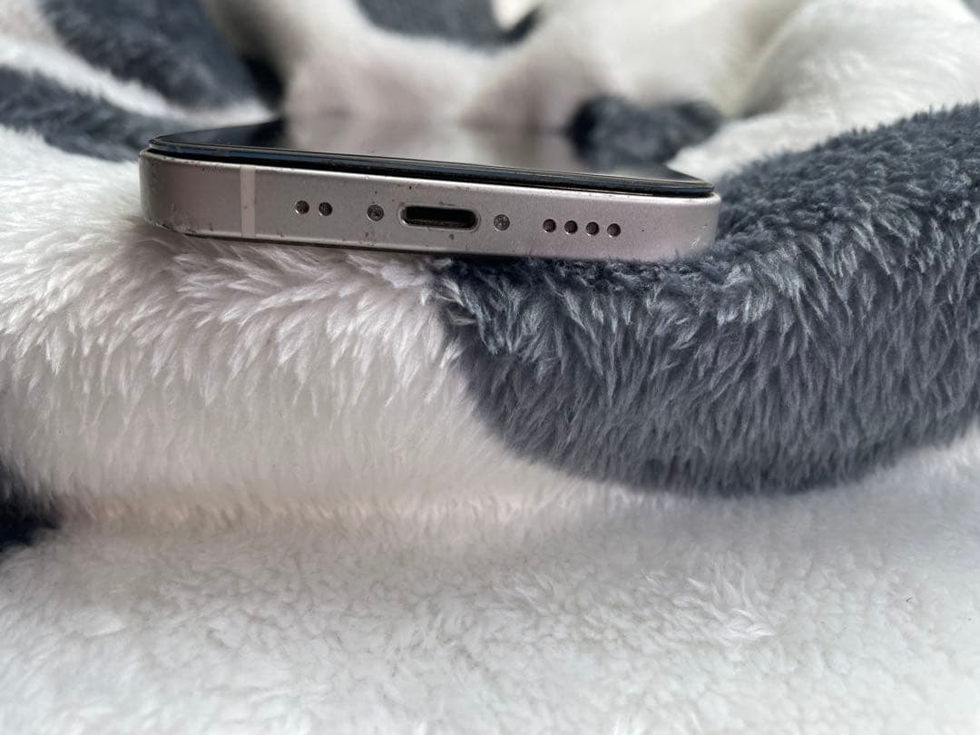 完動ジャンクiPhone12 mini iFace ケース付き