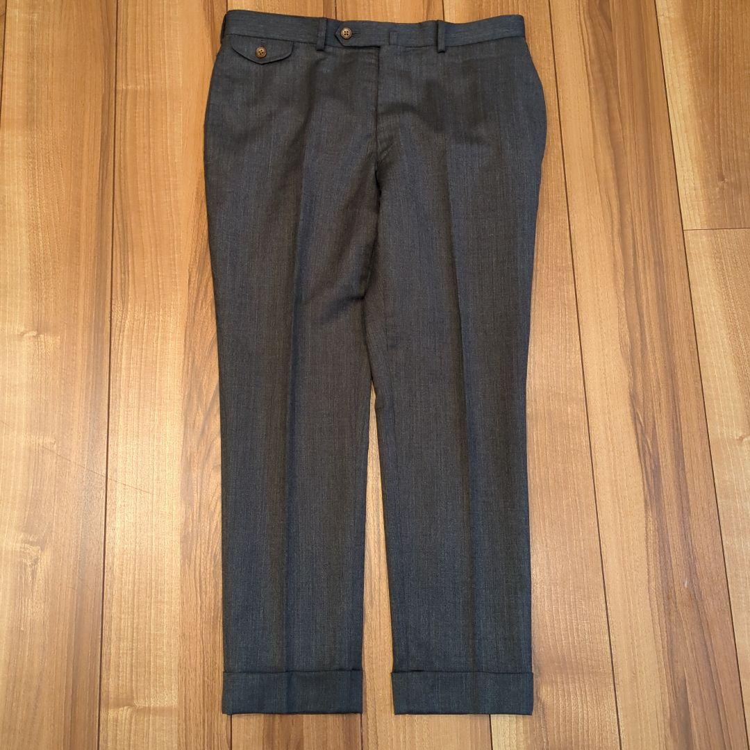 ミユキ　オーダーチャコールグレー スーツ