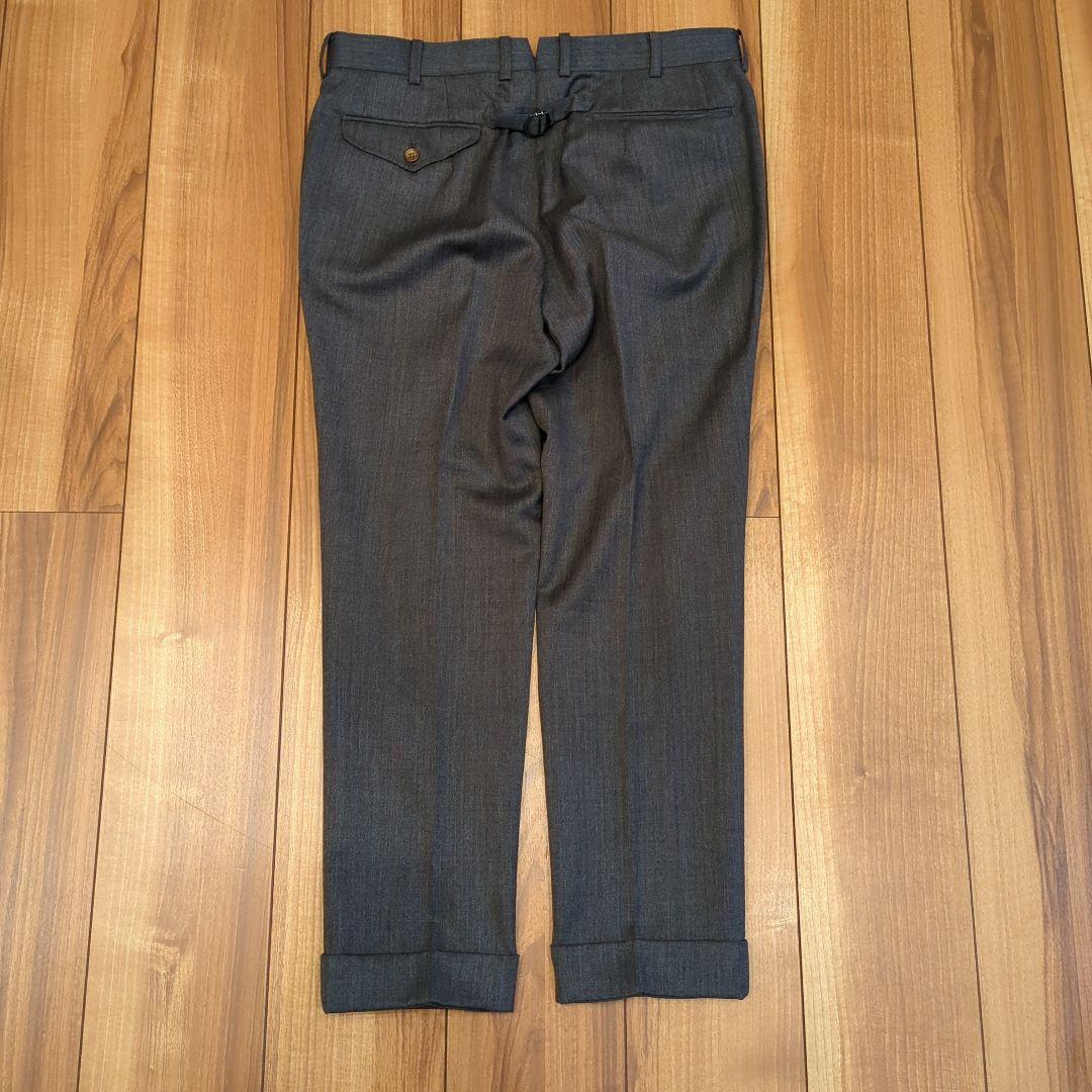 ミユキ　オーダーチャコールグレー スーツ