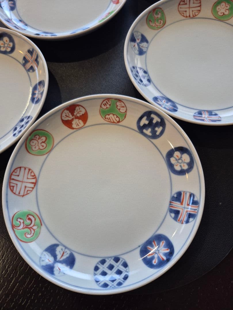 ※banbi※ 有田焼 福珠窯 染錦丸紋 5.5寸皿