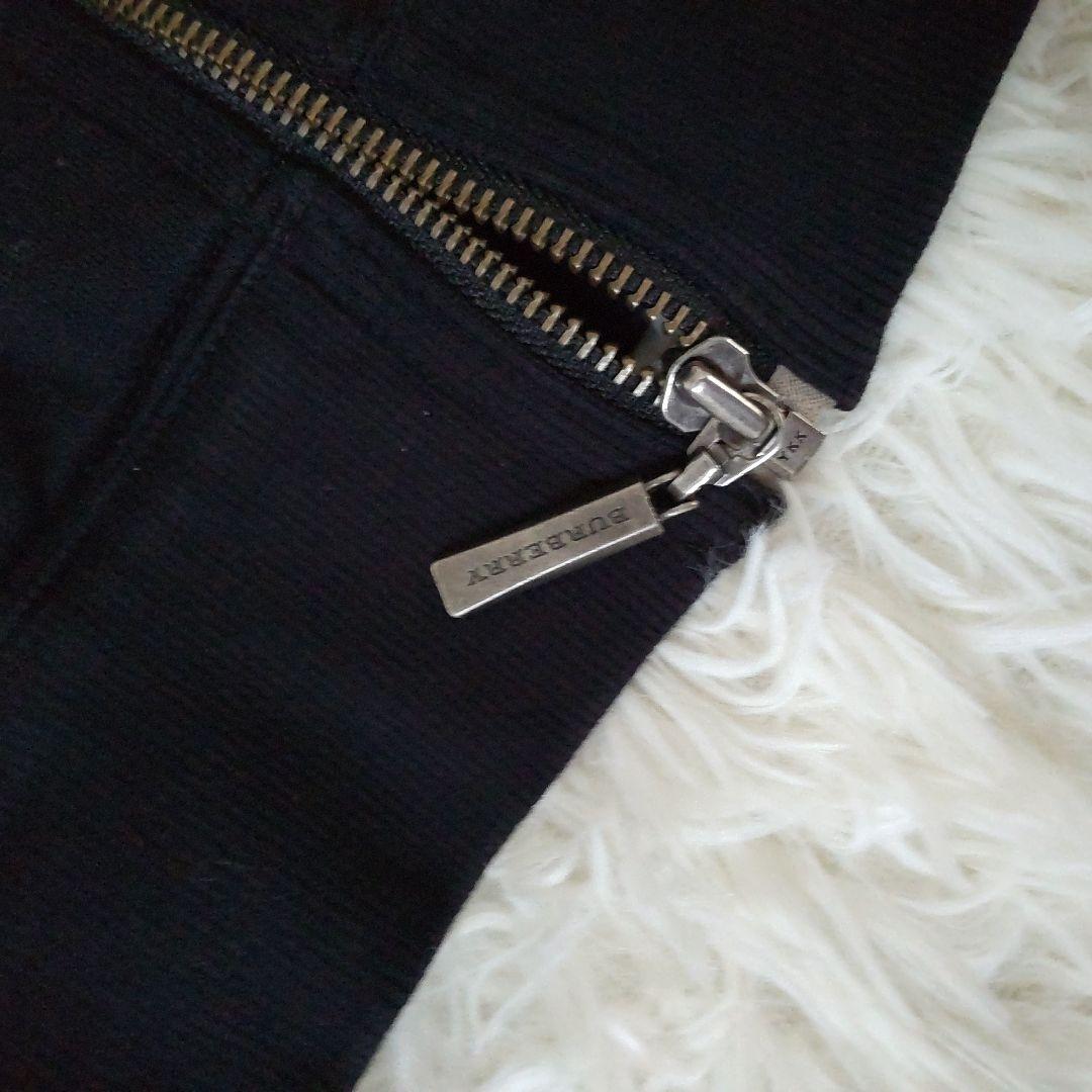 バーバリーロンドン ⿻フルジップパーカー ノバチェック ロゴ 刺繍 黒 M