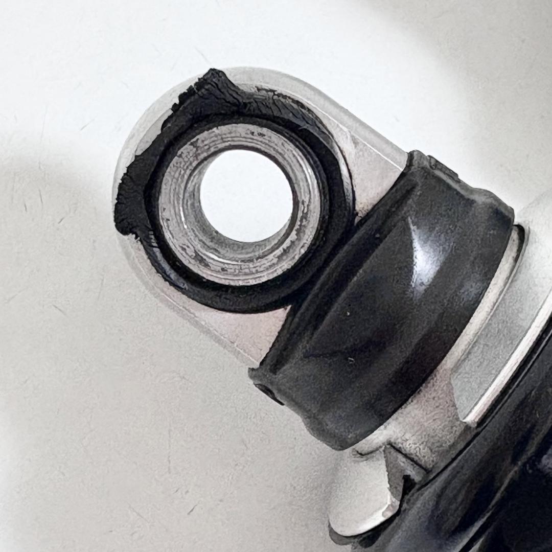 【TAKUBO様】ハーレーダビッドソン vrod用 IKON製 リアショック