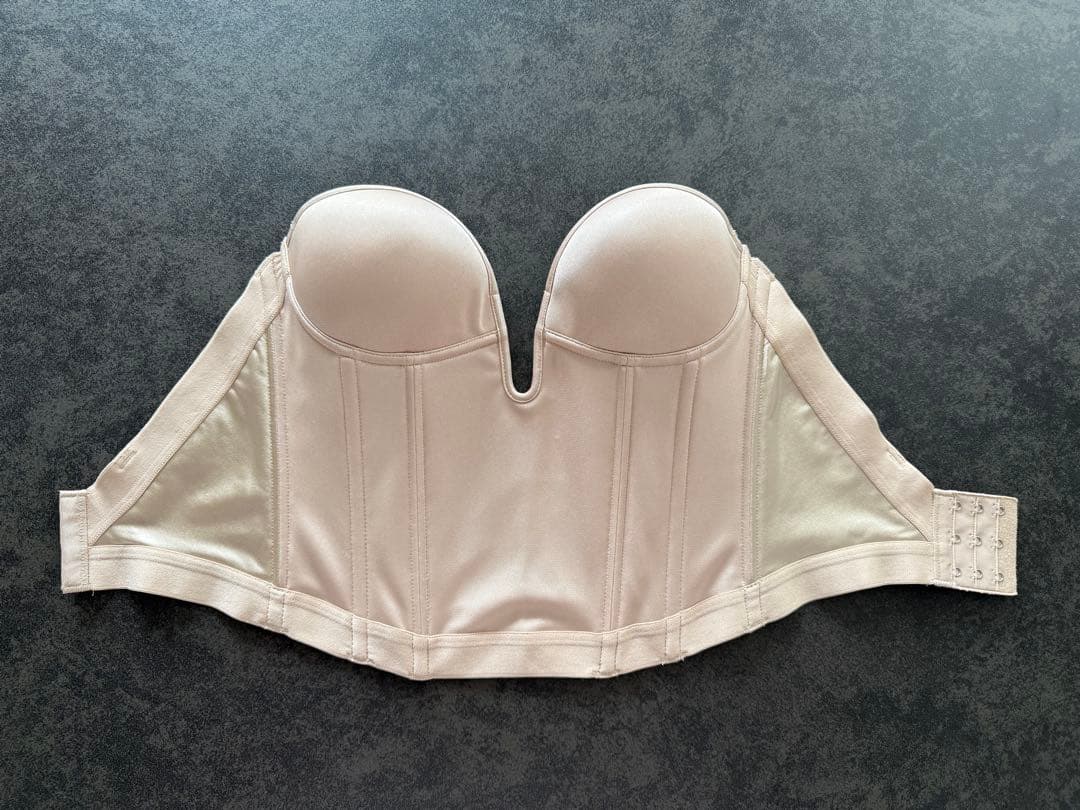 ラビーナビスチェ D70 カドリールインターナショナル ブライダルインナー