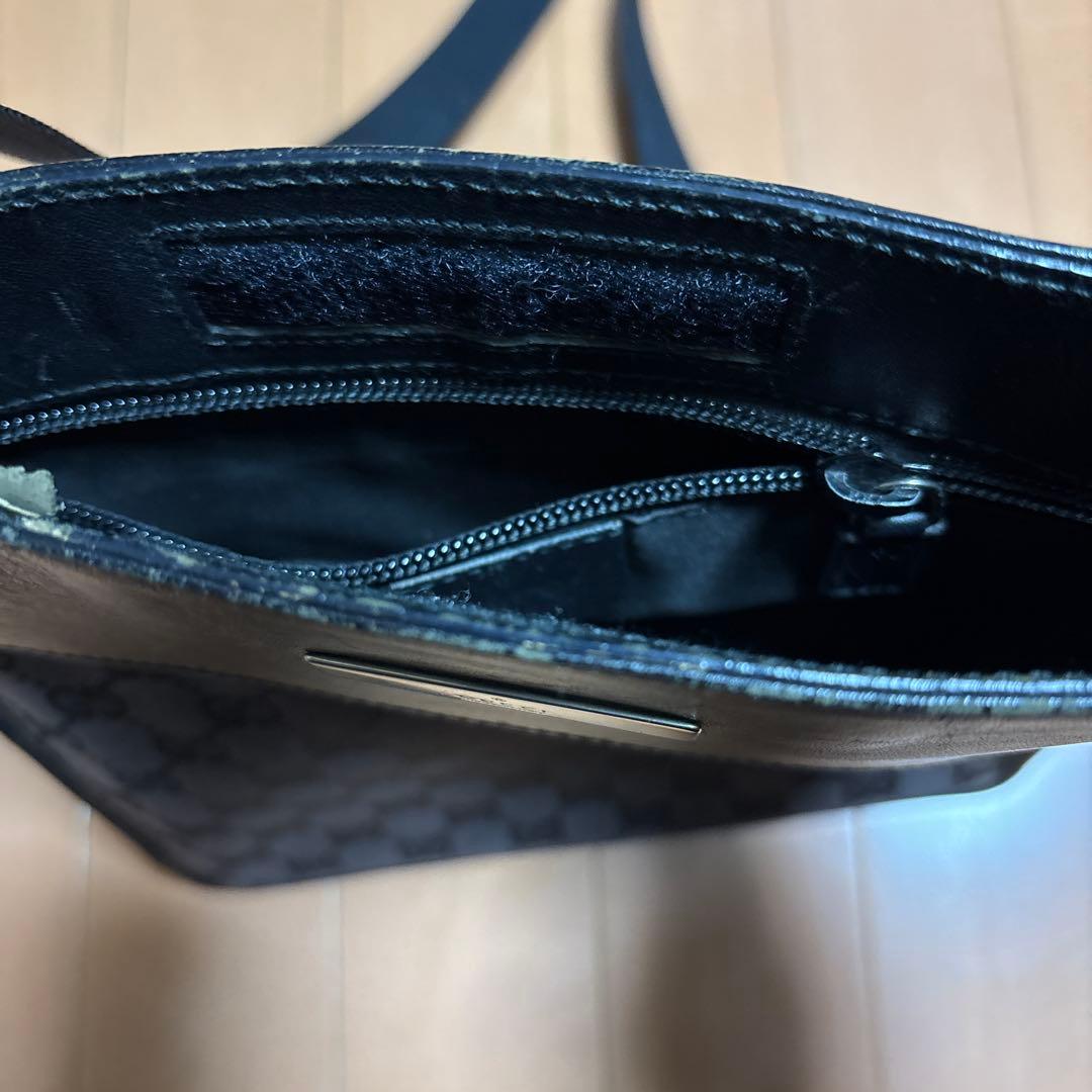 t*n様 Gucci GGパターン ショルダーバッグ ブラック