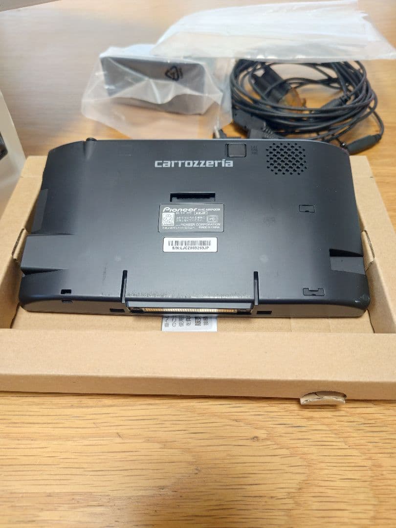 ろく Pioneer AVIC-MRP009 楽ナビ 本体