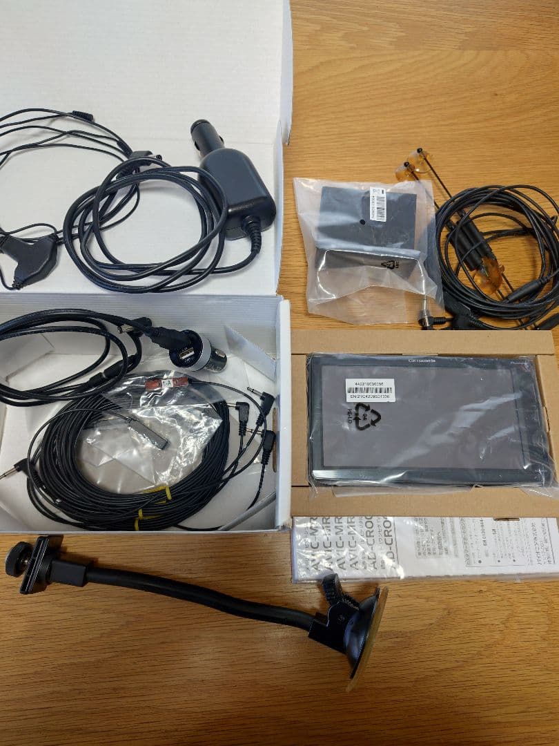 ろく Pioneer AVIC-MRP009 楽ナビ 本体