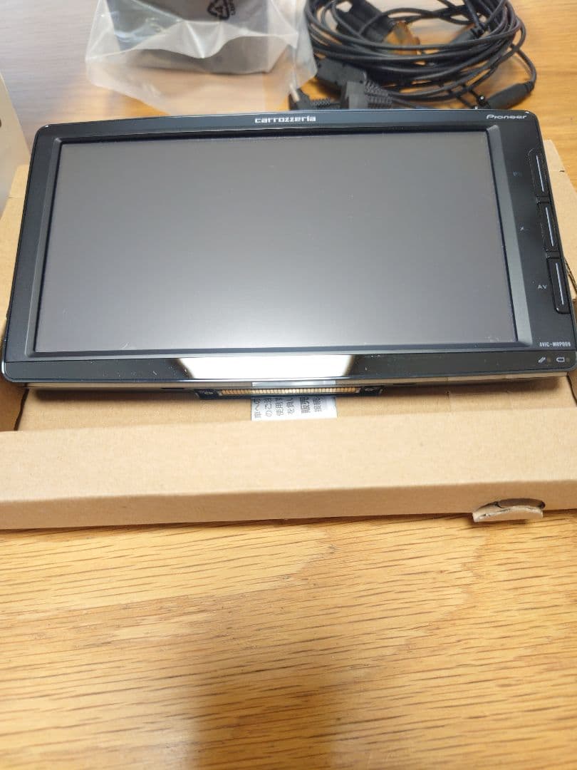 ろく Pioneer AVIC-MRP009 楽ナビ 本体