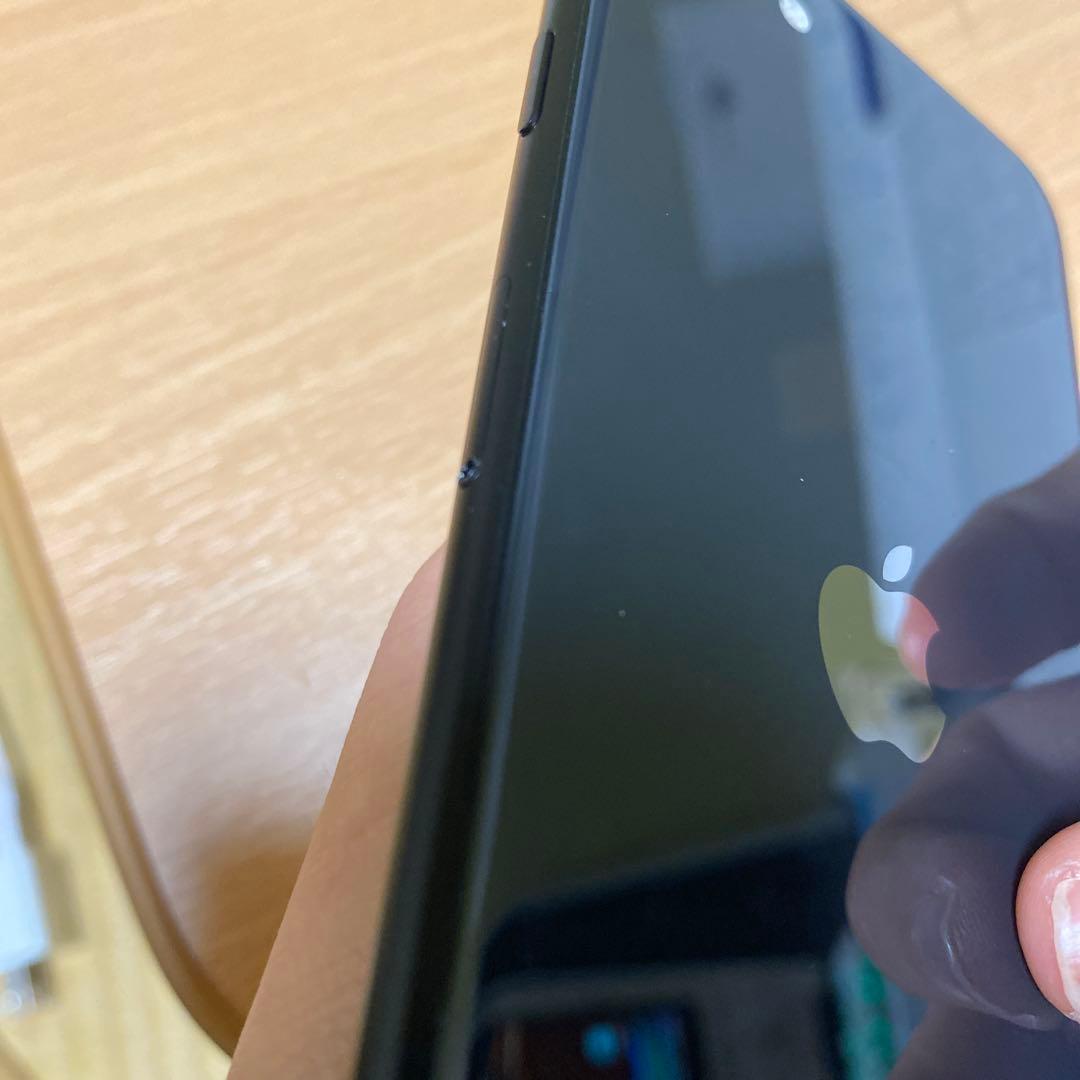 iPhone SE (第2世代) ブラック