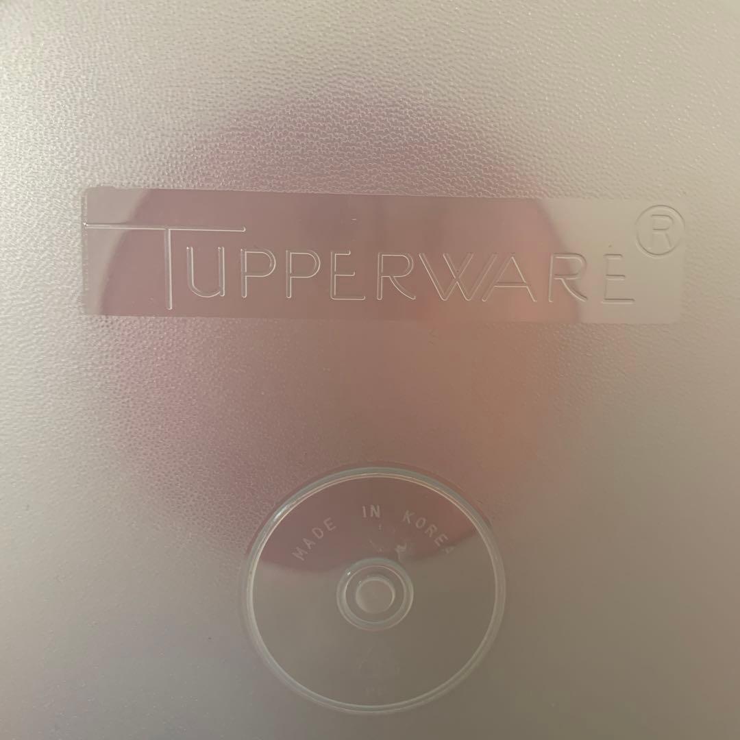 TAPPERWARE サーモンピンク