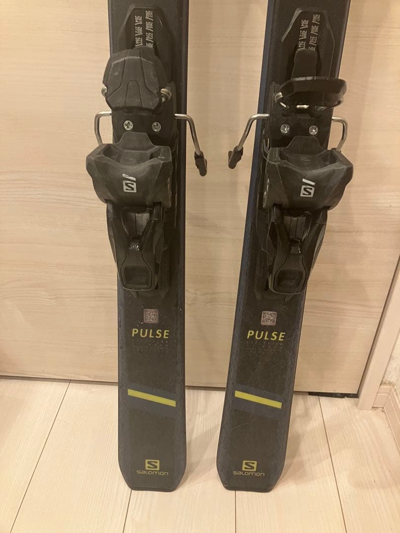 Salomon スキー板 150cm 引き取りのみ！！　カービング