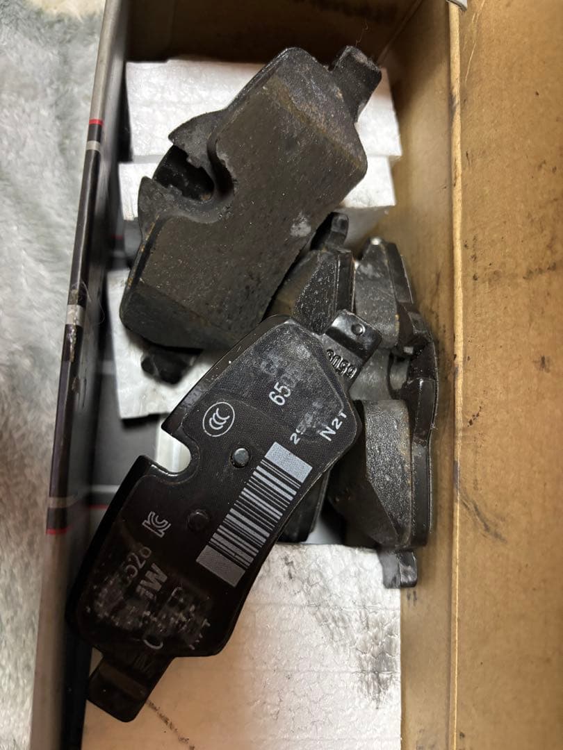 【MINI cooper F55】iSWEEP ブレーキパッド　⭐︎新車外し