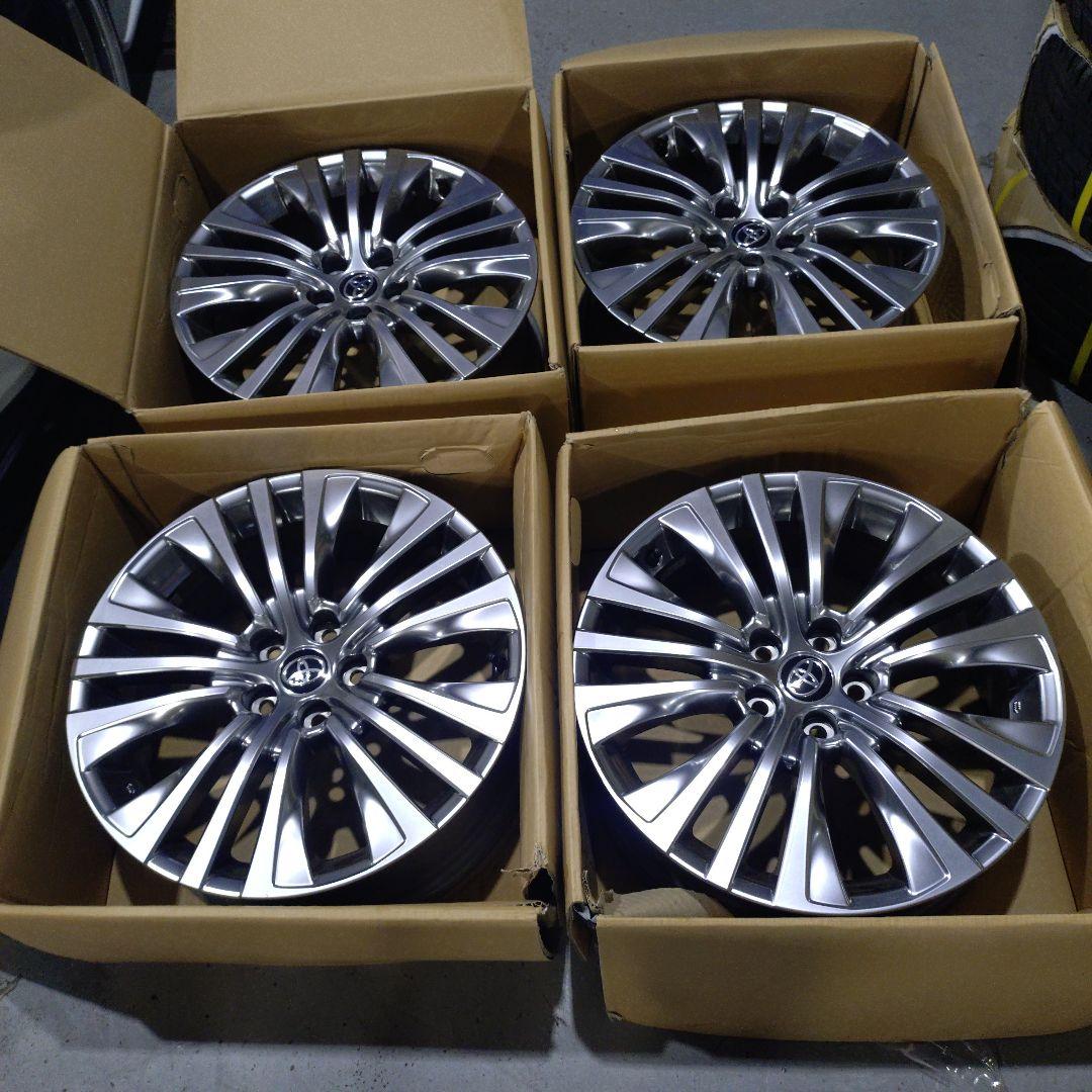 くう80ハリアー 純正19インチAW 使用期間短い ほぼ新車外し